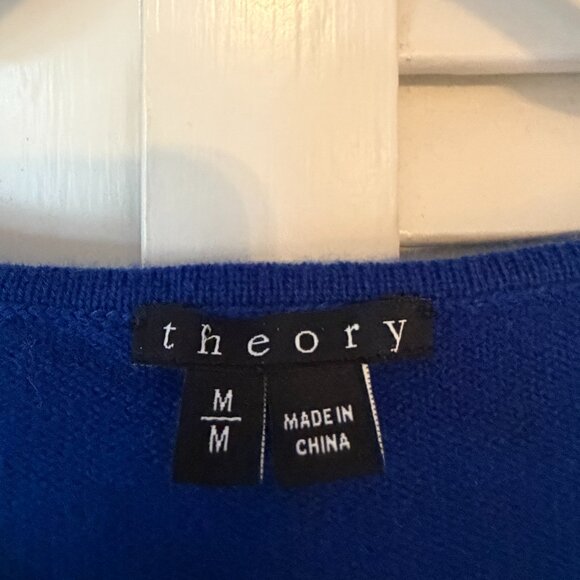 Theory women's Raffina HS Lofty cashmere sweater medium blue - Picture 3 of 8